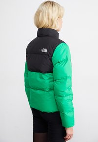 The North Face SAIKURU JACKET - Giacca invernale - optic emerald/black