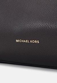 MICHAEL Michael Kors KENSINGTON TOTE - Rokassoma - chocolate