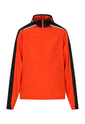 Oranžová bunda s čiernymi bočnými panelmi, plným zipsom, vysokým golierom a reflexnými akcentmi na pleciach. Ľahký, vetruvzdorný materiál.