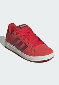 adidas Sportswear GRAND UNISEX - Sneakers - red cloud white core black