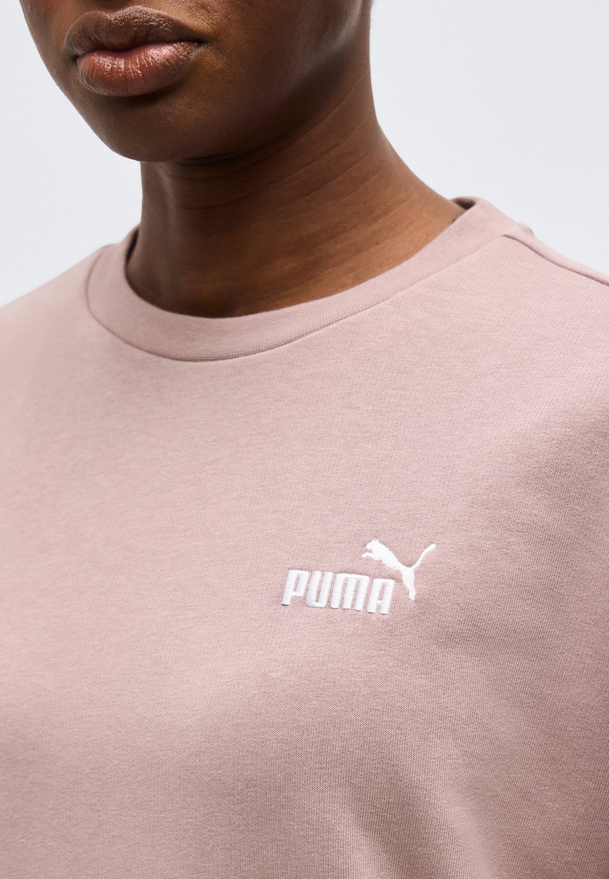 SMALL LOGO RELAXED CREW