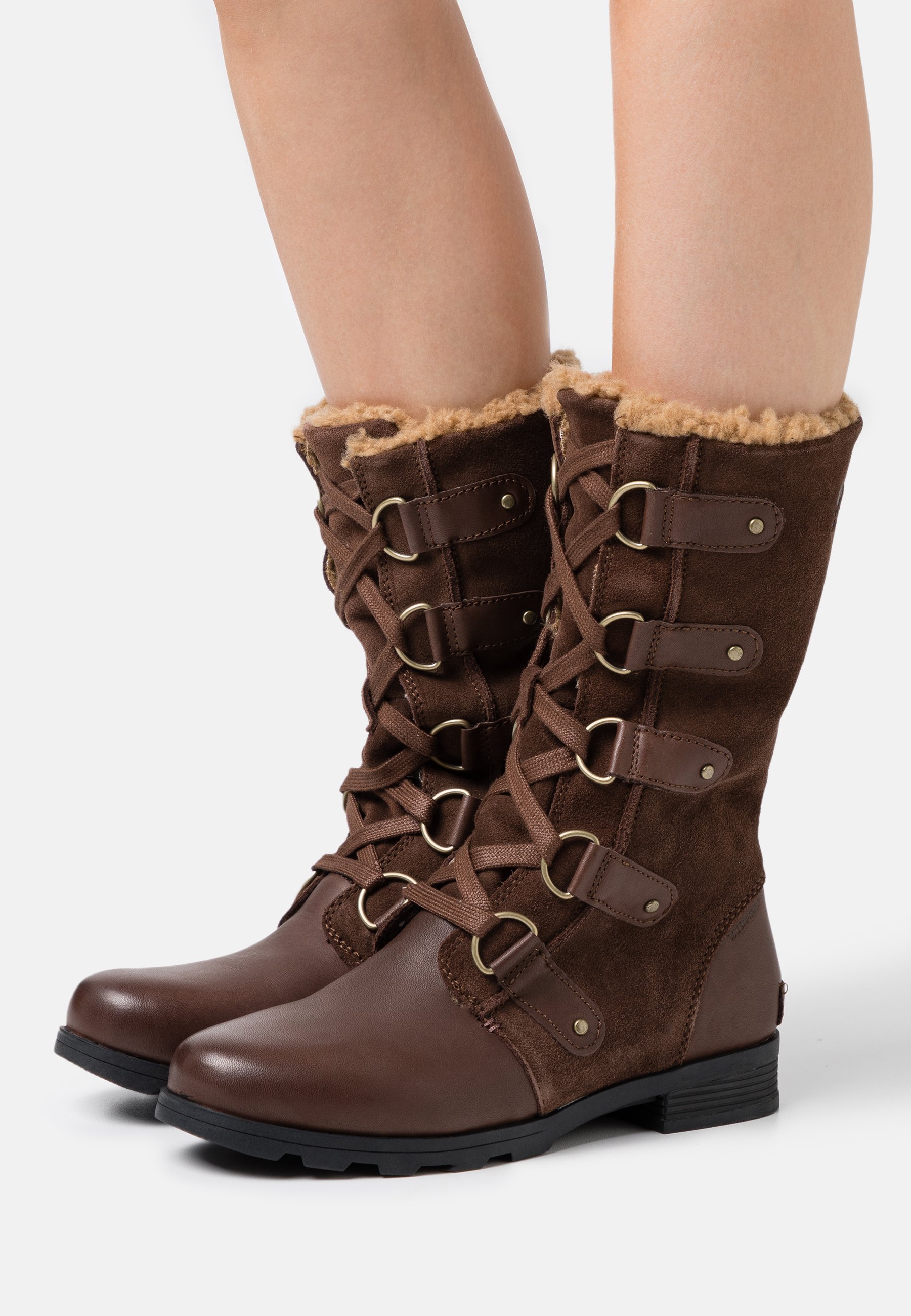 sorel emelie lace