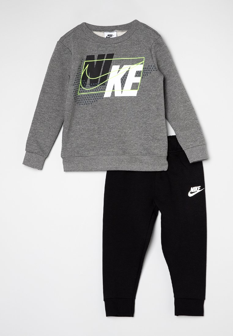 Nike Sportswear Sweater meerkleurig