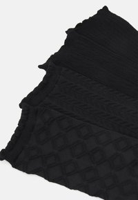 Lindex SOCK STRUCTURE PICOT EDGE 4 PACK - Socks - black
