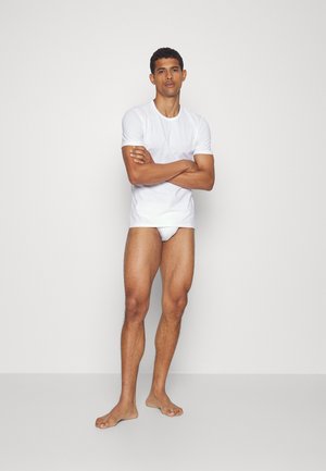 CLASSIC 3 PACK - Undershirt - white