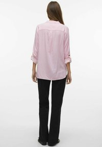 Vero Moda VMBUMPY L/S NEW NOOS - Nööpidega pluus - pink cosmos