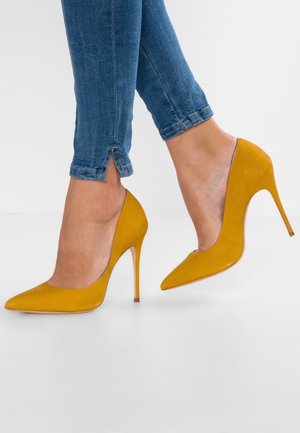 High heels - yellow