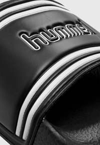 Hummel Badsandal - black