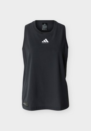 Μαύρο αθλητικό μπλουζάκι μπάσκετ χωρίς μανίκια με λευκό λογότυπο Adidas στο κέντρο του στήθους, πάνω σε απλό φόντο.
