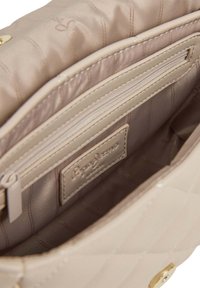Pepe Jeans GIORGIA - Handtas - camel beige