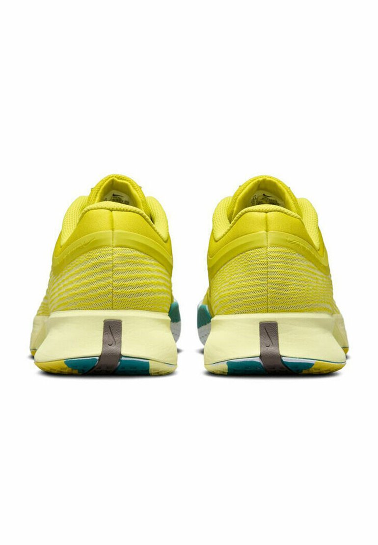 bright yellow nike tennis shoes
