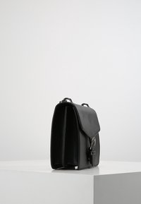 Even&Odd Borsa a tracolla - black