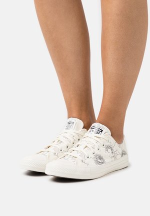 CHUCK TAYLOR ALL STAR SUMMER FLORALS - Sneakers basse - egret/desert sand