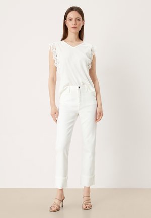 GEHAAKTE - Blouse - cream