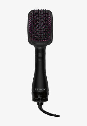 Brosse soufflante Revlon noire avec des poils à pointes roses et un cordon attaché à la base du manche.