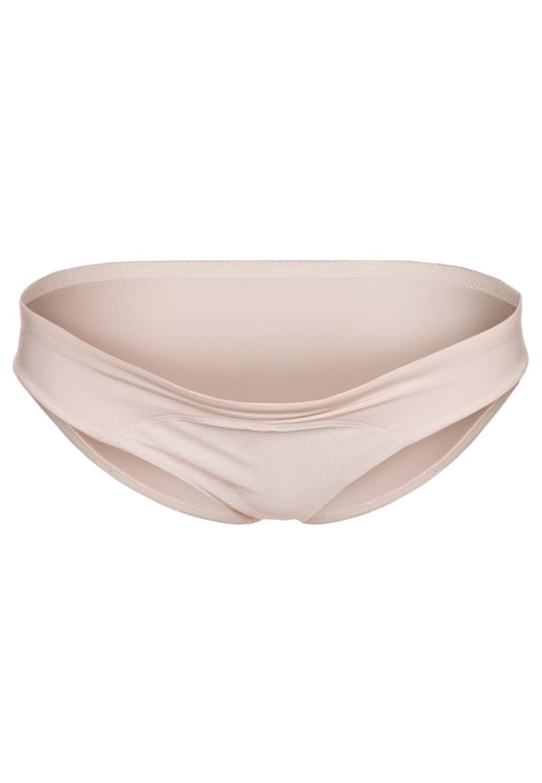 Culottes de bikini beige clair en tissu doux et extensible avec une texture lisse. Présentent une taille froncée et un motif subtil en relief.