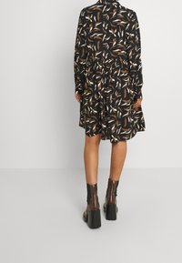 Object Skjortklänning - black