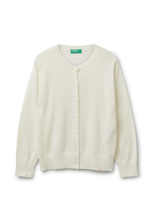 Cardigan lavorato a maglia di colore crema con sette bottoni frontali, polsini e orlo a coste, e colletto rotondo.