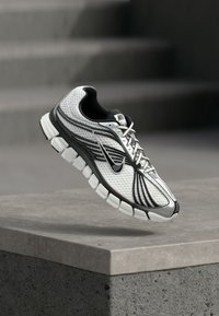 Δεν επιλέχθηκε, summit white/metallic silver-coloured/black/light smoke grey