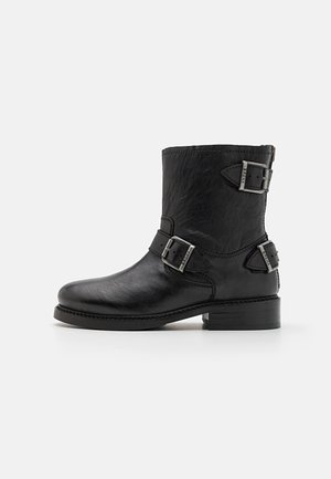 NEW-TOUGH - Cowboy/motoros bokacsizma - black