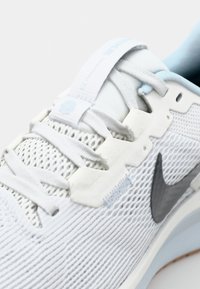 Thumbnail Image 4