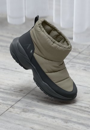 POLARTRK WR UNISEX - Winter boots - sepia/black