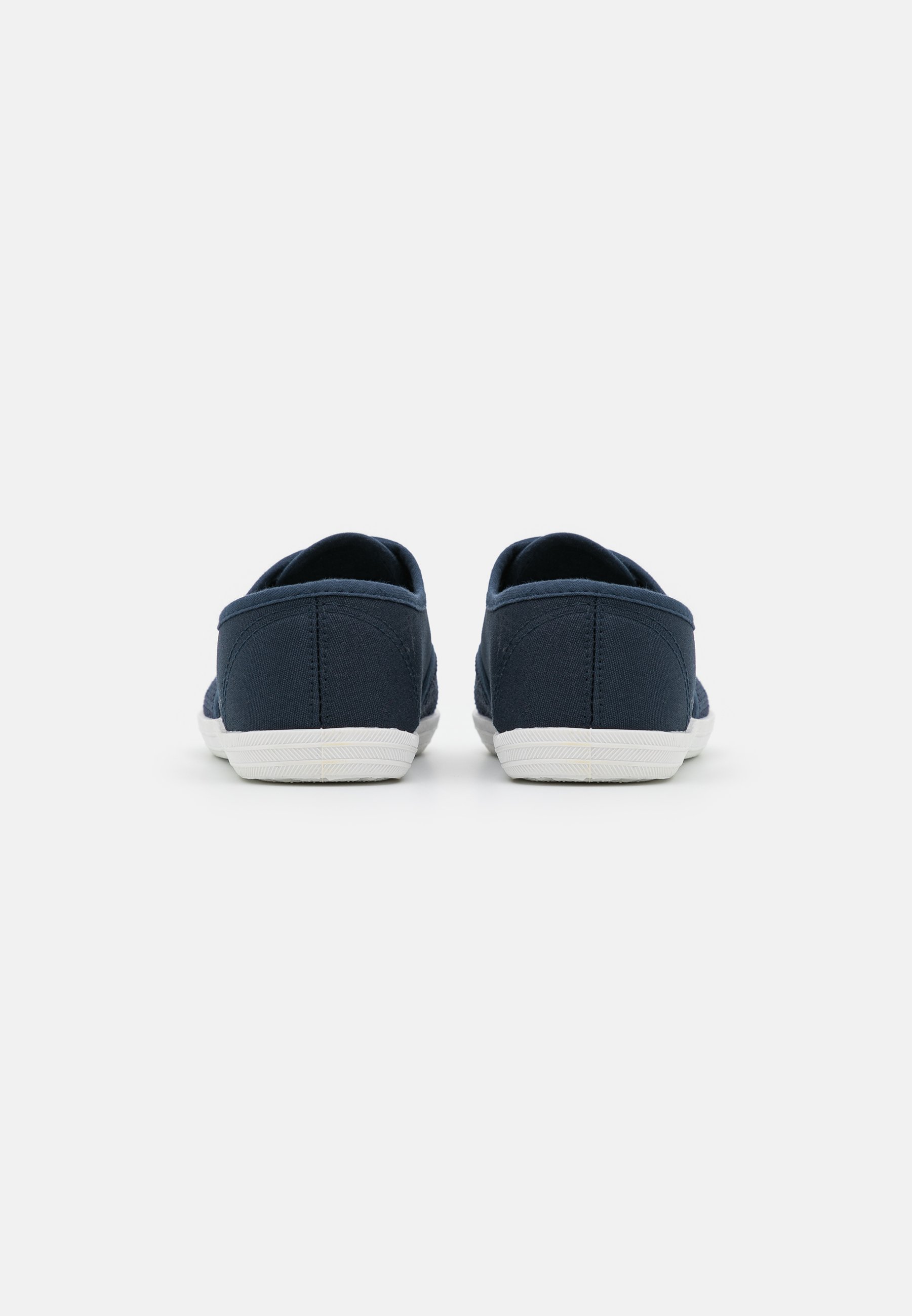 Femme Baskets basses Femme Baskets basses