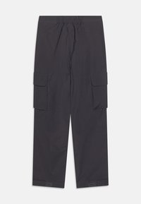 Mörkgrå cargobyxor med elastisk midja, två sidofickor och kontrasterande sömmar. Tillverkade av textil, lätt material.
