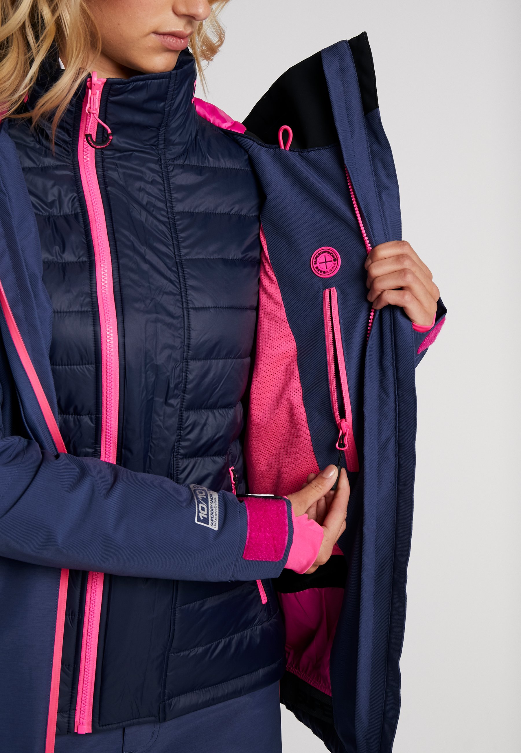 Superdry SLALOM SLICE SKI JACKET 2 IN 1 Ski jas vortex Superdry SLALOM SLICE SKI JACKET 2 IN 1 Ski jas vortex