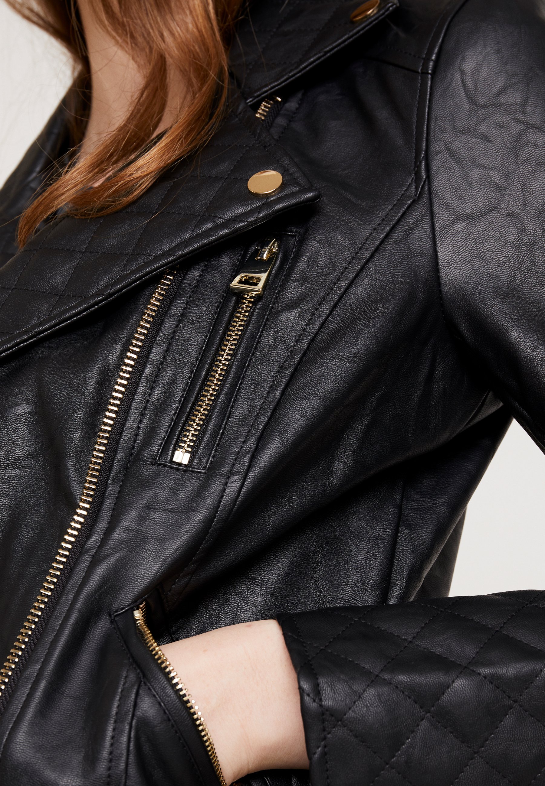 River Island Imitert skinnjakke black Zalando.no River Island Petite Imitert skinnjakke black Zalando.no