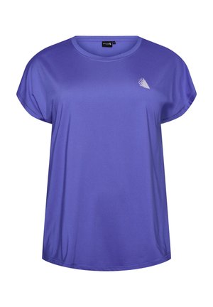 Lilla aktivtøj med korte ærmer, rund halsudskæring og lille hvidt abstrakt logo på venstre bryst.