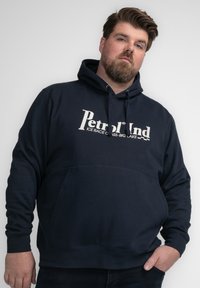 Petrol Industries - Bluza z kapturem