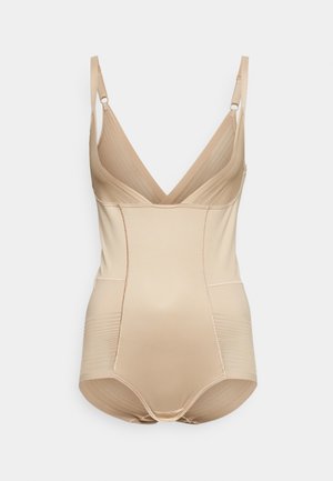 Marks & Spencer, Body - rose quartz