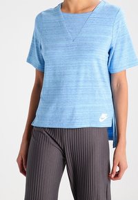 Nike Sportswear Printtipaita - blue