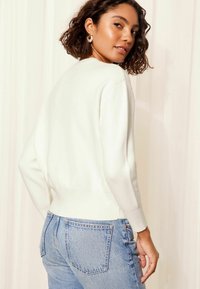 Friends Like These Strickpullover - cream