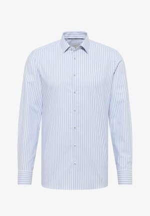 Hellblaues, langärmliges Hemd zum Knöpfen mit weißen und dunkelblauen vertikalen Streifen, klassischem Kragen und geknöpften Manschetten.