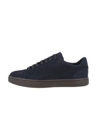 Zapatillas de ante azul marino con un diseño de corte bajo, puntera redonda, seis ojales, suela de goma negra y parte superior texturizada para mayor agarre.