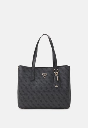 Fekete vászontáska, belehúzott logó mintázattal, dupla fogantyúval és arany színű hardverelemekkel. Kis kulcstartó címkével és cipzáras záródással rendelkezik.