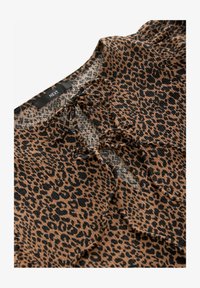 Unausgewählt, brown leopard animal