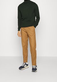 Springfield Stickad tröja - dark green