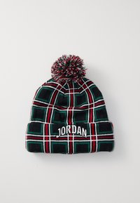 Berretto in maglia a righe verde e nero con accenti rossi e bianchi, dotato di pompon in cima e 'JORDAN' ricamato sul bordo.
