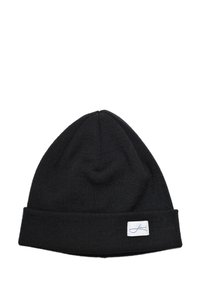 Black beanie hat made of knitted fabric with a folded cuff. Features a small white tag with the brand logo on the side.