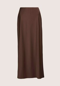 Bruine satijnen maxi rok met een gladde textuur, hoge taille en recht silhouet, met een sleep tot op de vloer.