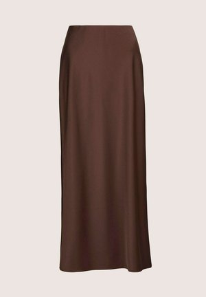 Brauner Satin-Maxirock mit glatter Textur, hoher Taille und geradem Schnitt, der einen bodenlangen Saum aufweist.