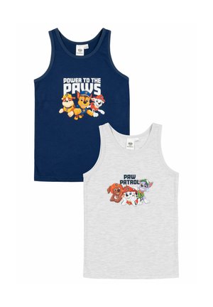 Top senza maniche per bambini, uno blu navy con la scritta “Power to the Paws” e tre cani di Paw Patrol, uno grigio chiaro con la scritta “Paw Patrol” e tre cani diversi.