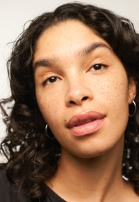 Makeup Revolution REVOLUTION IRL FILTER FINISH CONCEALER - Concealer - c10
