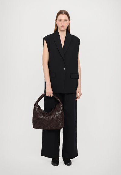 Loeffler Randall WILLOW HOBO - Håndveske - chocolate