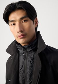 Lindbergh COAT DETACHABLE COLLAR - Abrigo de invierno - black