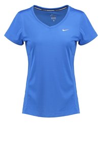 Modré dámské sportovní tričko s krátkým rukávem a V-výstřihem, malým bílým logem Nike na levé hrudi.
