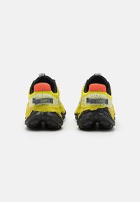 New Balance FRESH FOAM X MORE V3 - Trail hardloopschoenen - tea tree